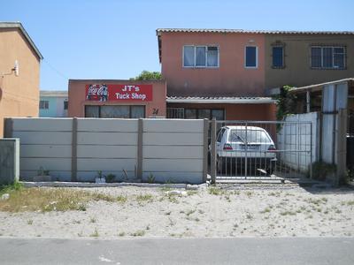 House For Sale in Lotus River, Cape Town