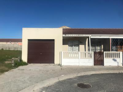 House For Sale in Rocklands, Mitchells Plain