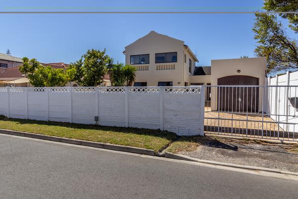 Property For Sale in Fairways, Cape Town