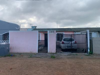 House For Sale in Kalksteenfontein, Cape Town