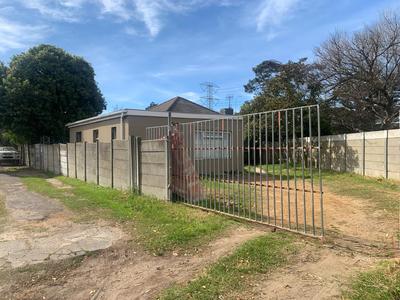 House For Sale in Thornton, Cape Town